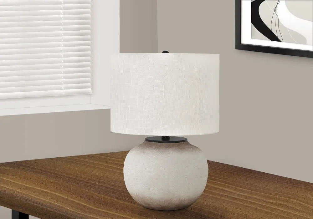 21 Inch Cream Ceramic Table Lamp