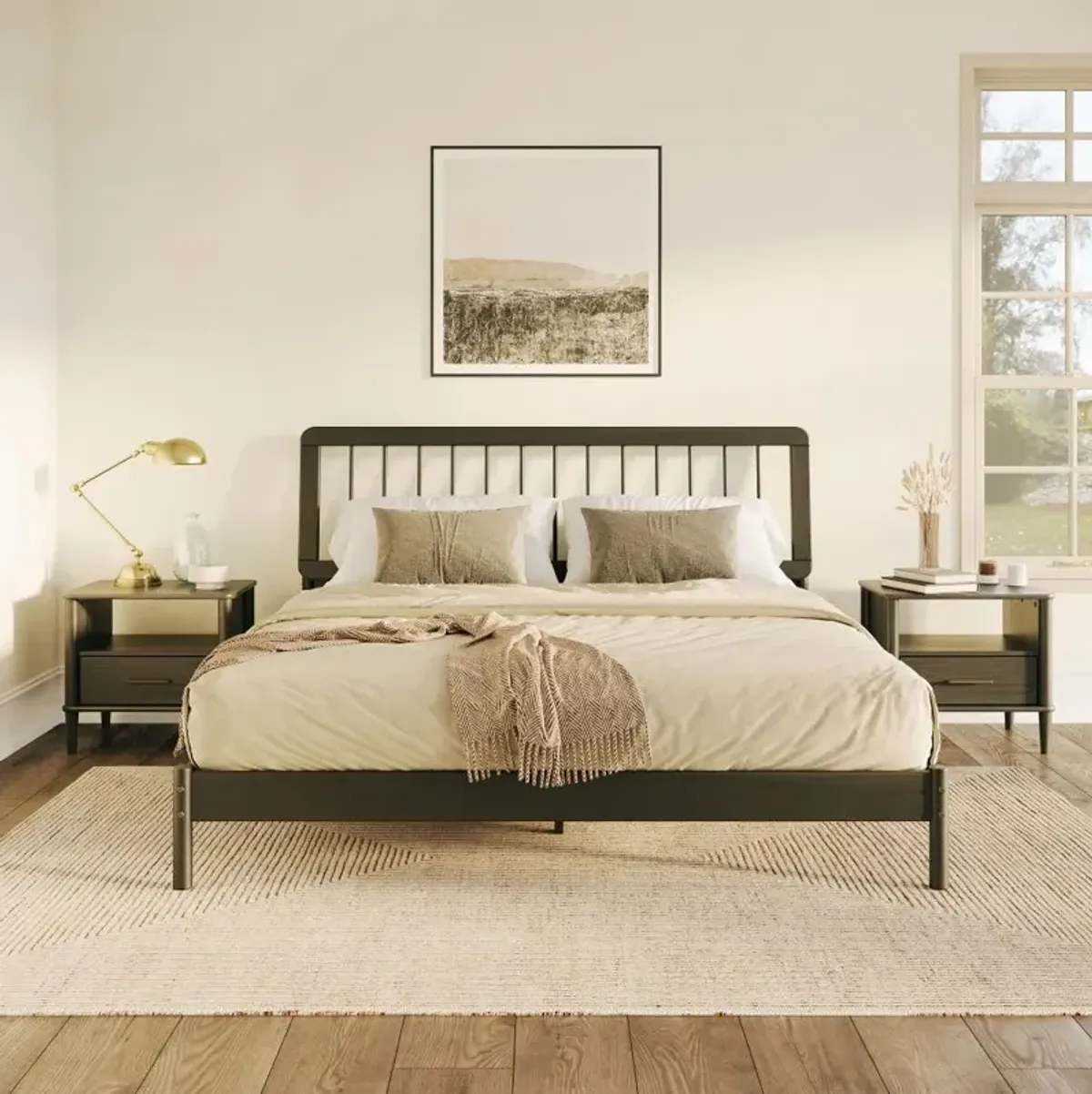 Cama Black Wood King Spindle Bed