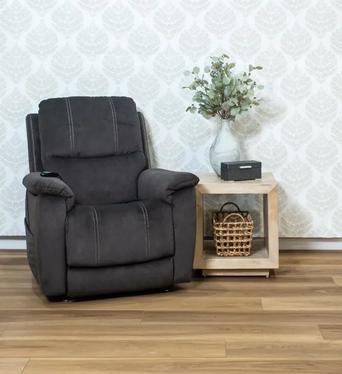 Searcy Dark Brown Power Lift Recliner
