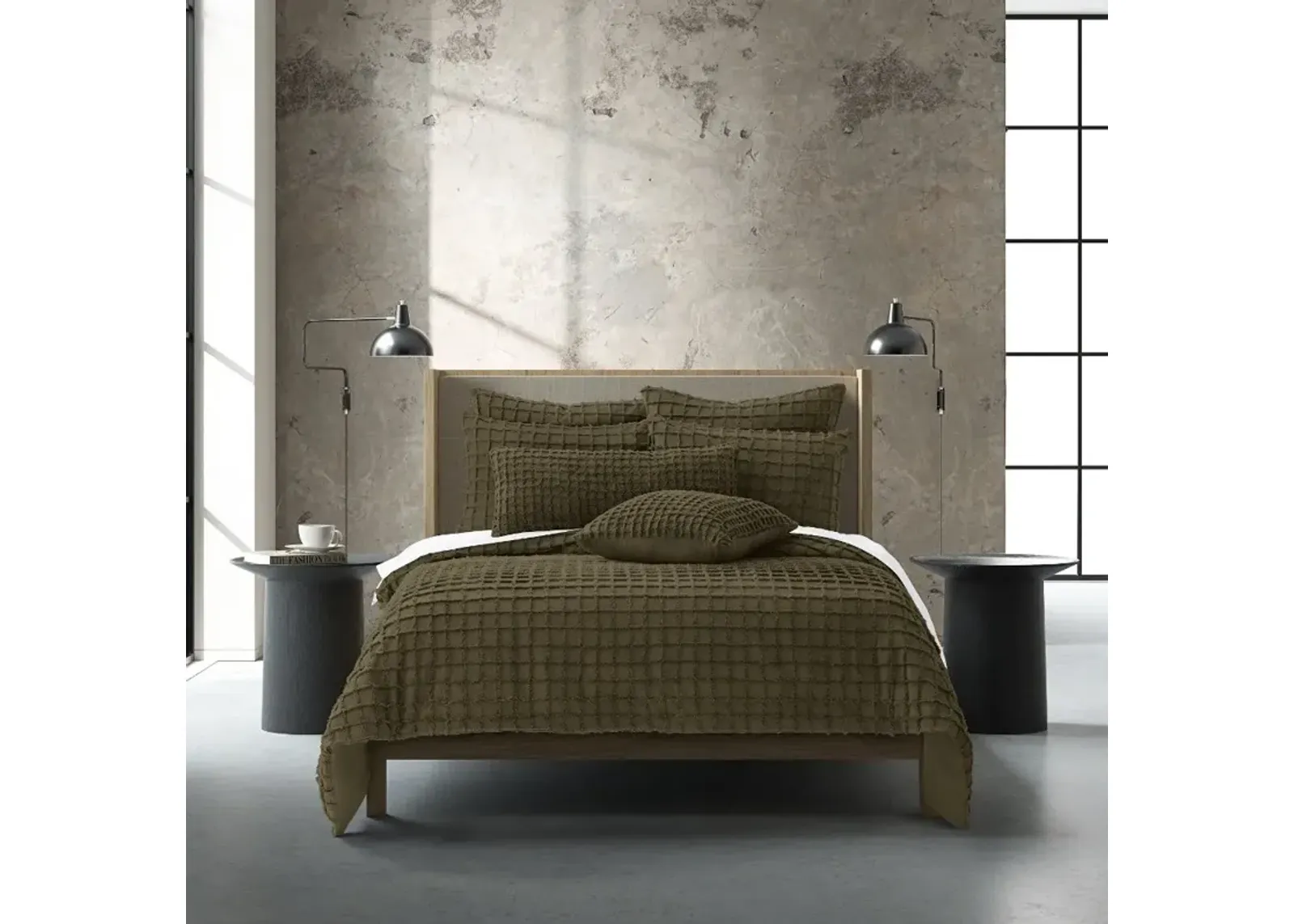 J. Queen Modern Cameron Olive Queen 3-Piece Duvet Set