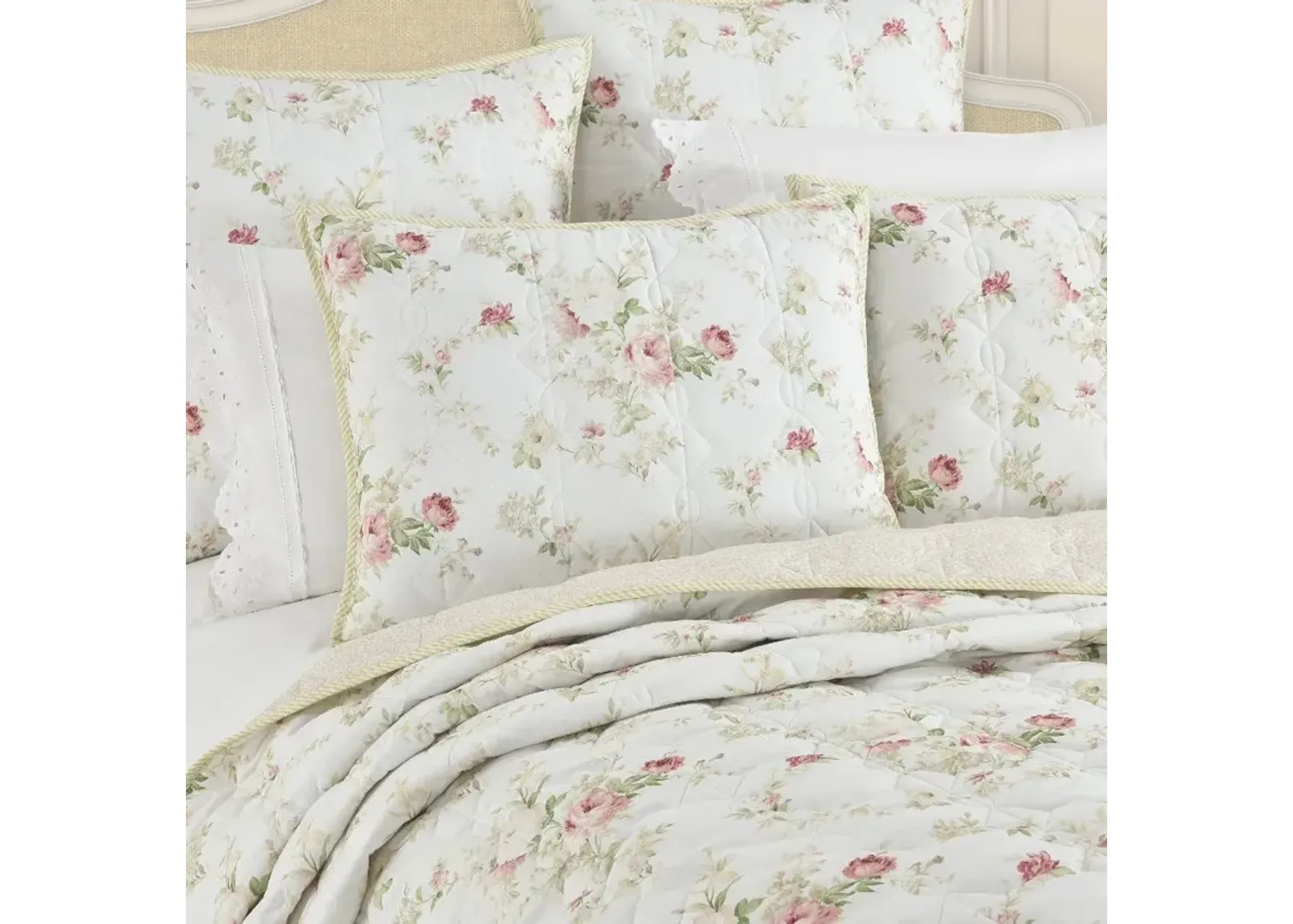 J. Queen Cottage Amalia Floral Pillow Sham