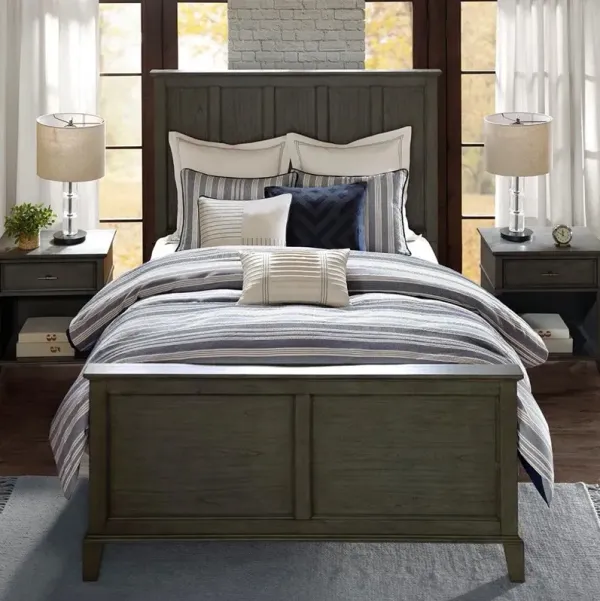 Madison Park White and Navy King 9-Piece Comforter Set