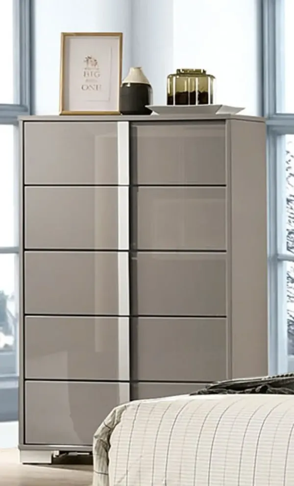 Sinistra Glossy Beige Chest of Drawers