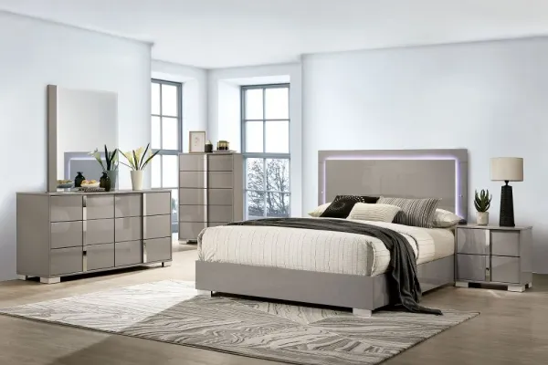 Sinistra Glossy Beige Queen Bed