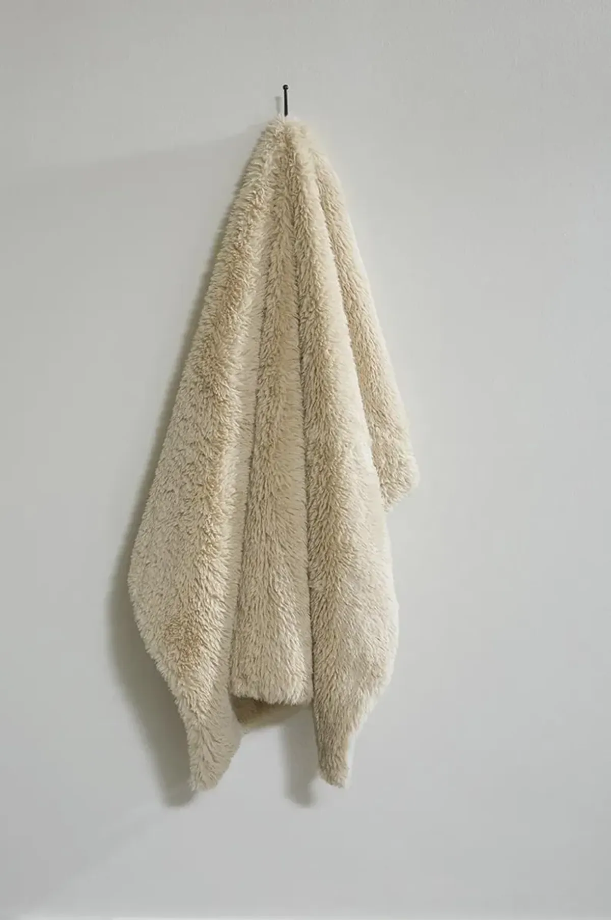 Stephanie Yakety Yak Natural Fur Throw