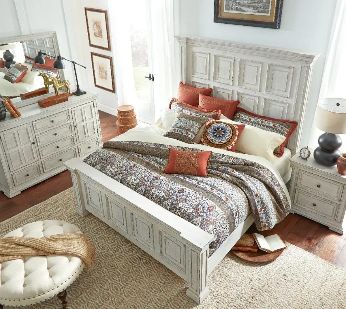 Big Valley White Queen Bed