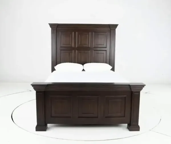 Big Valley Brown Queen Bed