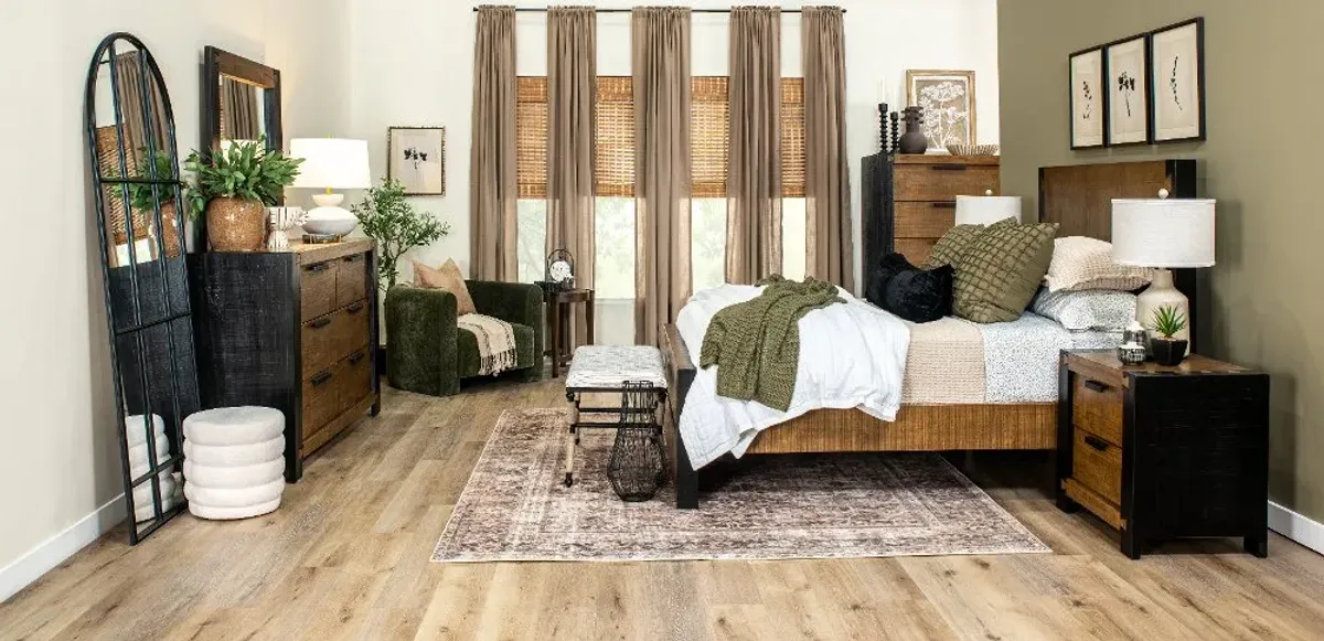 Pacifico Caramel and Black Queen Bed