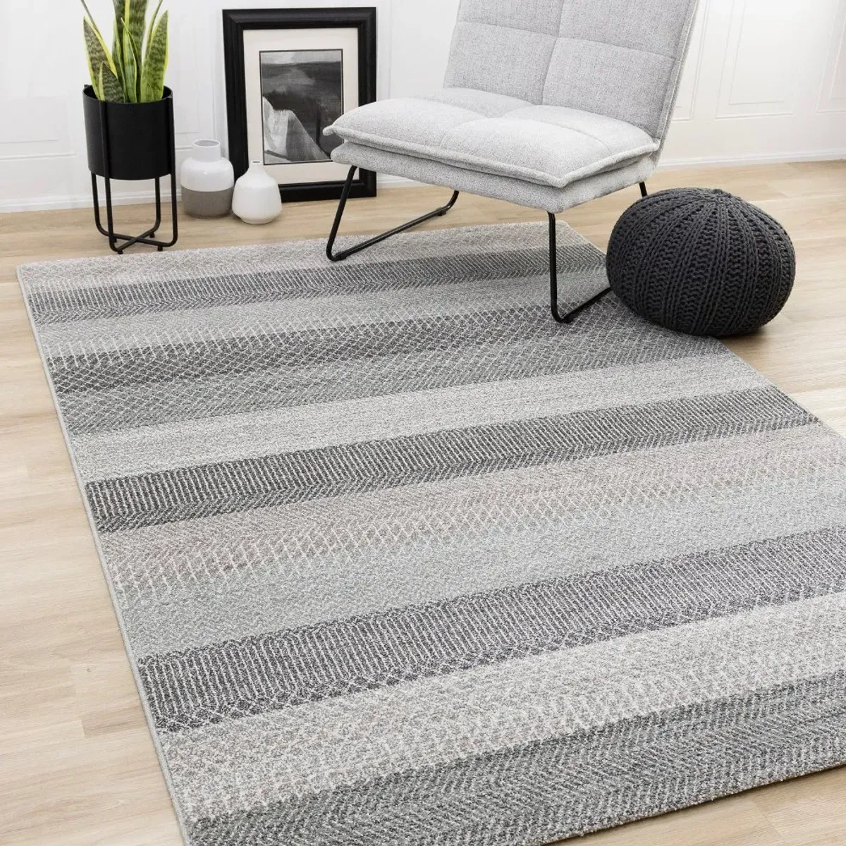 Mae 5 x 8 Gray and White Band Area Rug