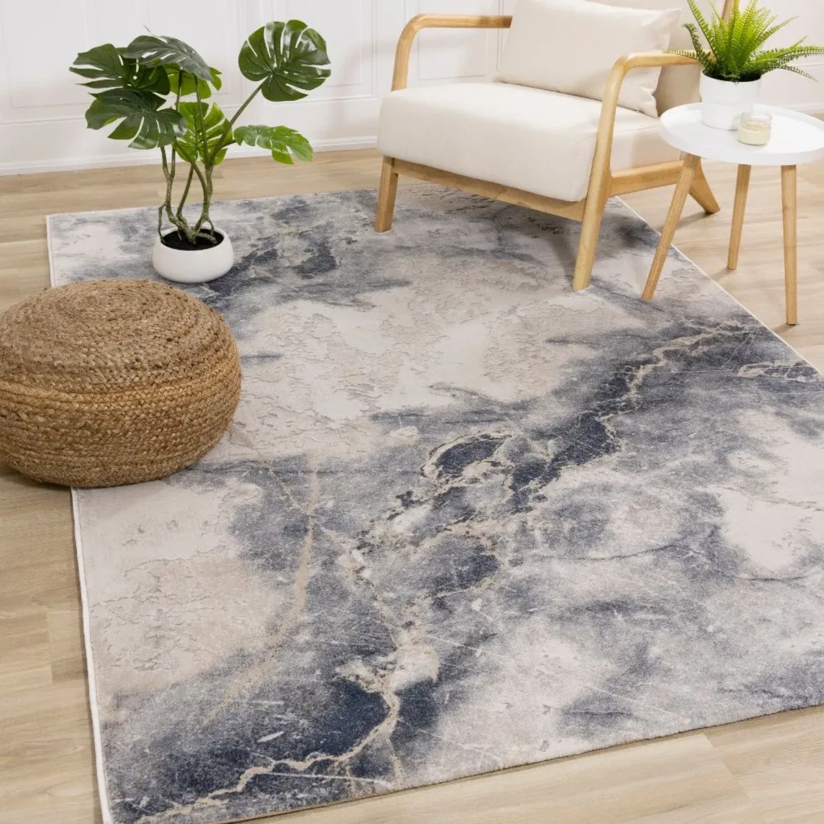 Luca 5 x 8 Alabaster Blue Area Rug