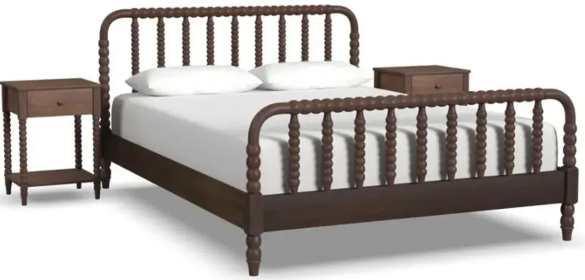 Spindle Queen Mahogany Bed and Nightstands