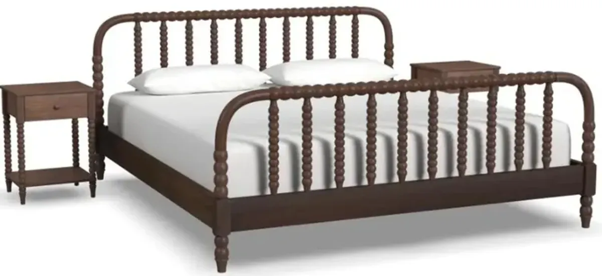 Spindle King Mahogany Bed and Nightstands