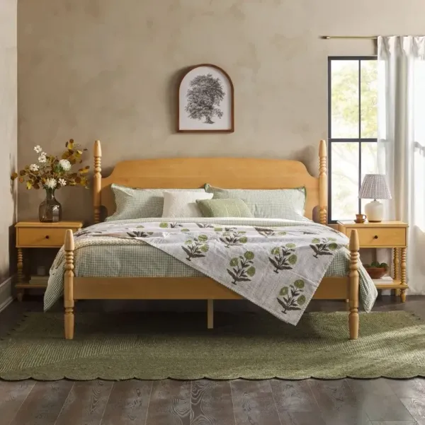 Vivienne Natural Wood King Spindle Post Bed
