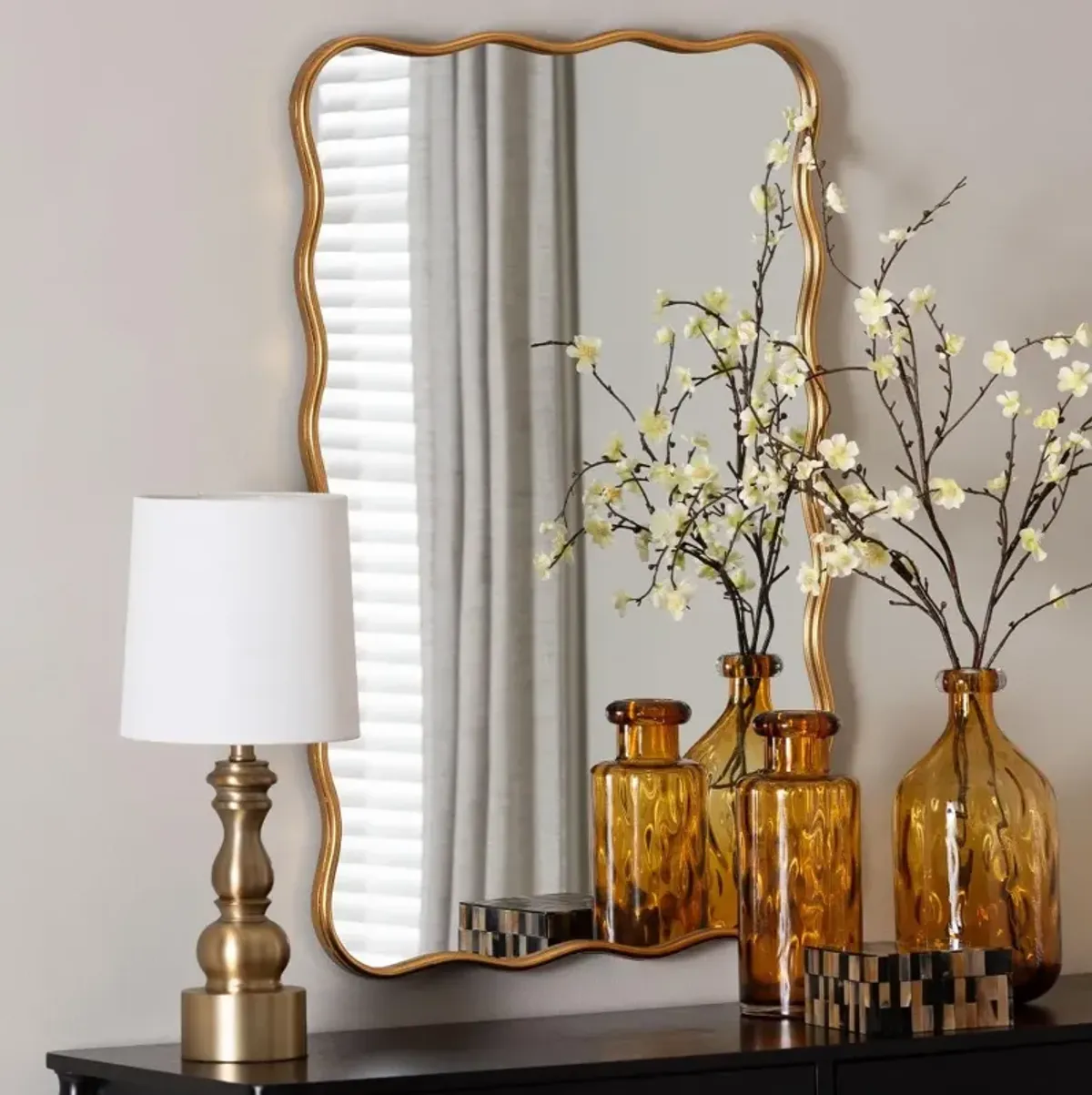Cassara Antique Goldleaf Scalloped Wall Mirror