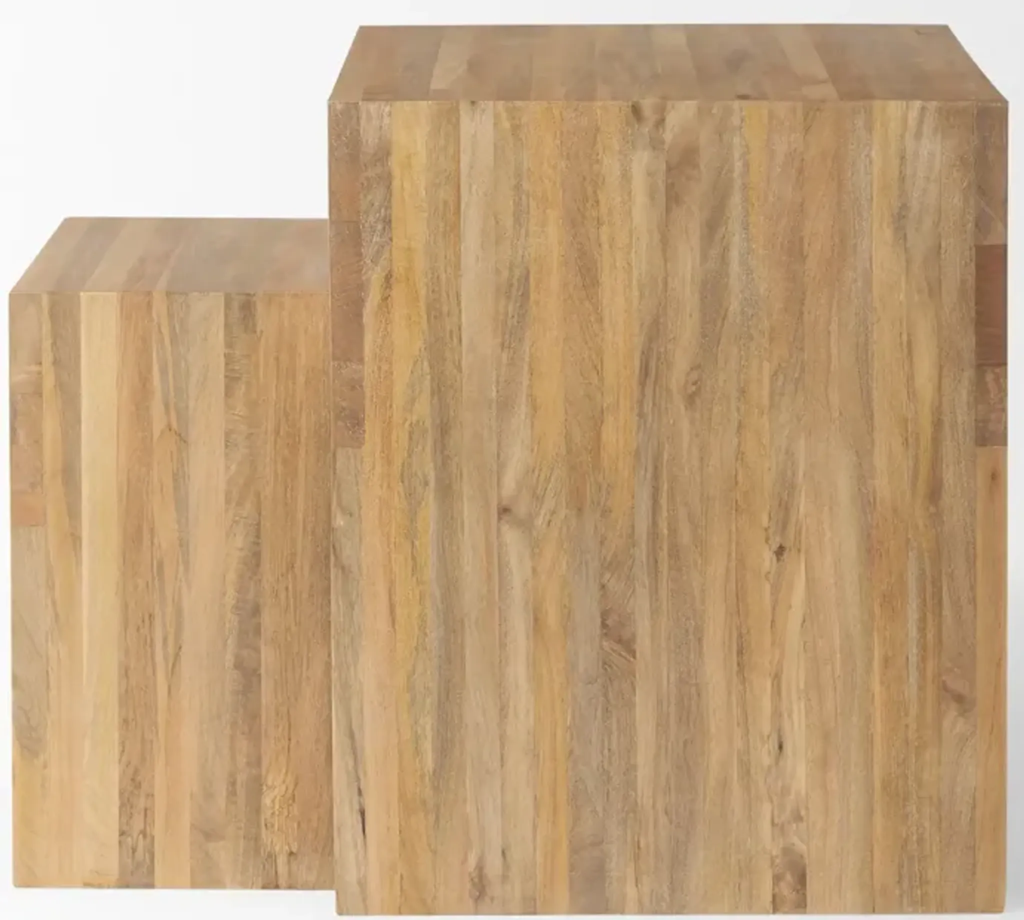 Chloe Cottage Nesting Accent Tables Rc Willey | Furniture.com