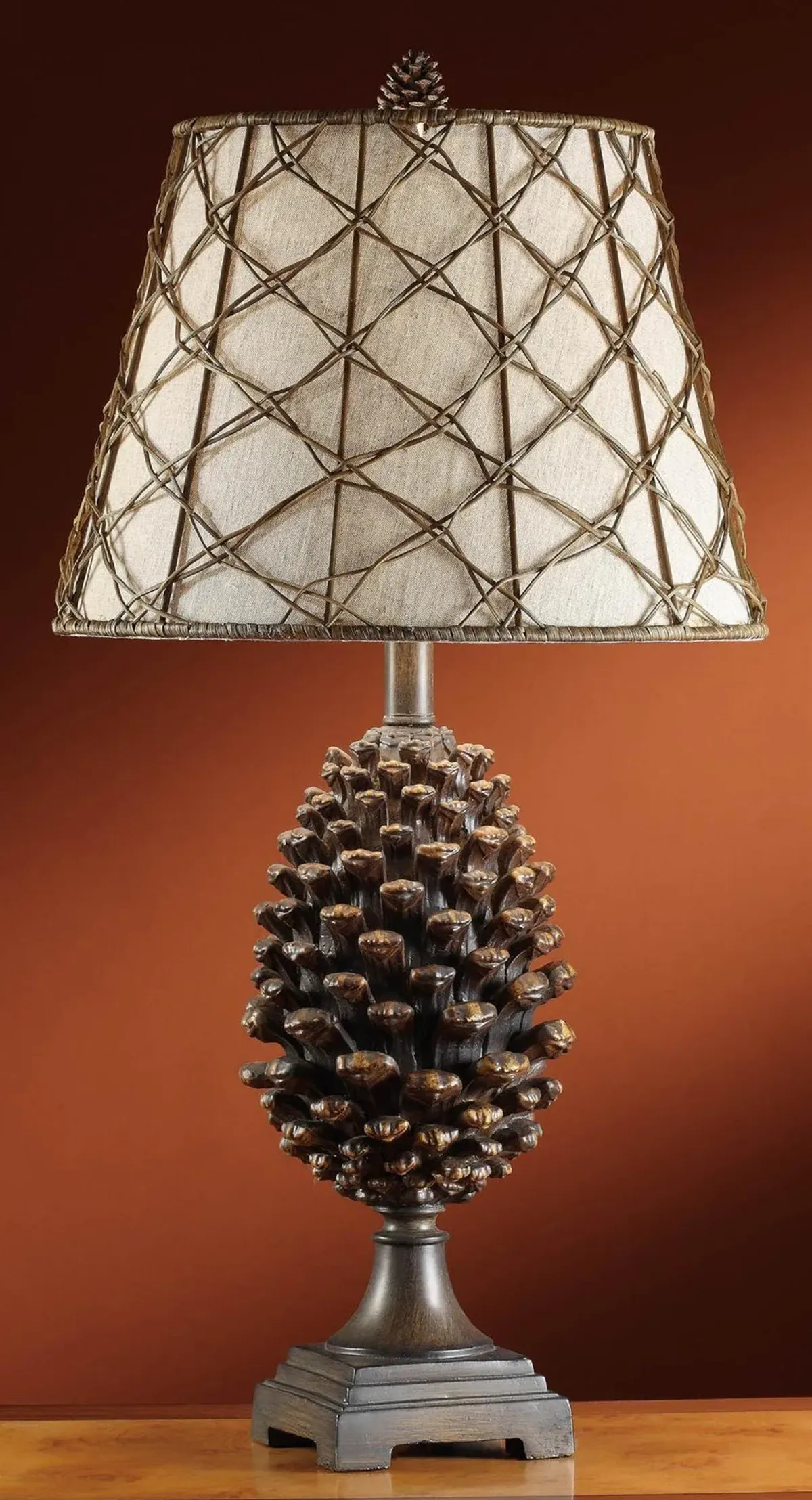 Pine Bluff Resin Table Lamp