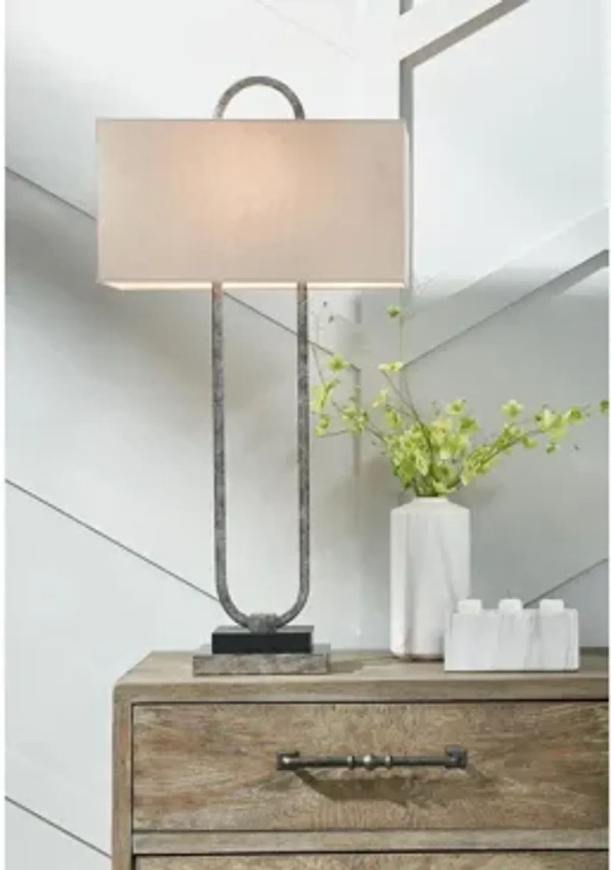 Bennish Table Lamp