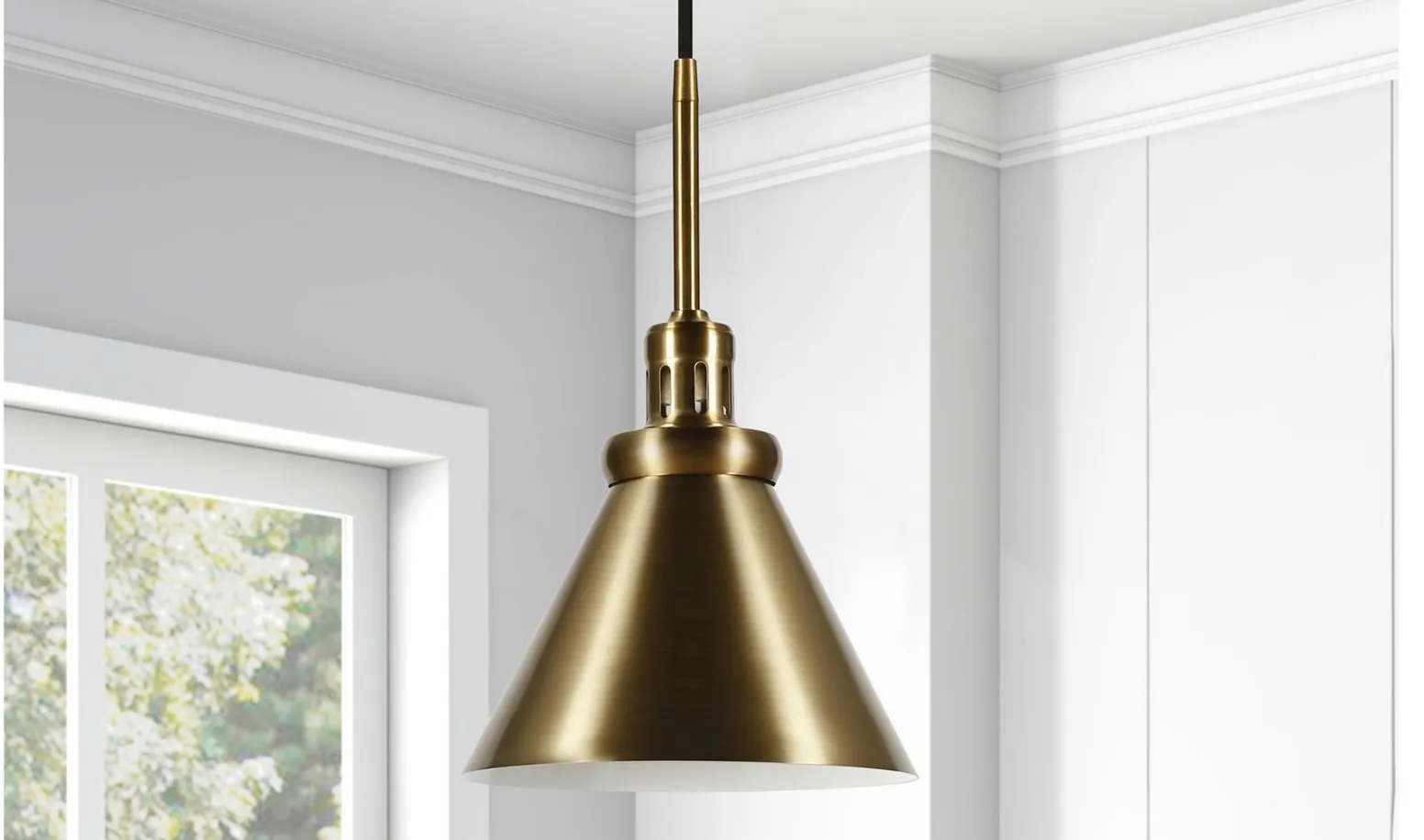 Marcio Metal Pendant in Brass by Hudson & Canal