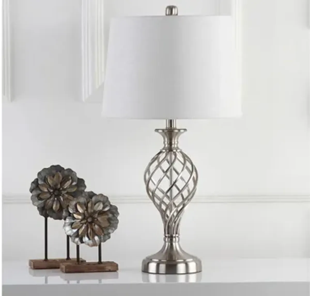 Talon Urn Table Lamp