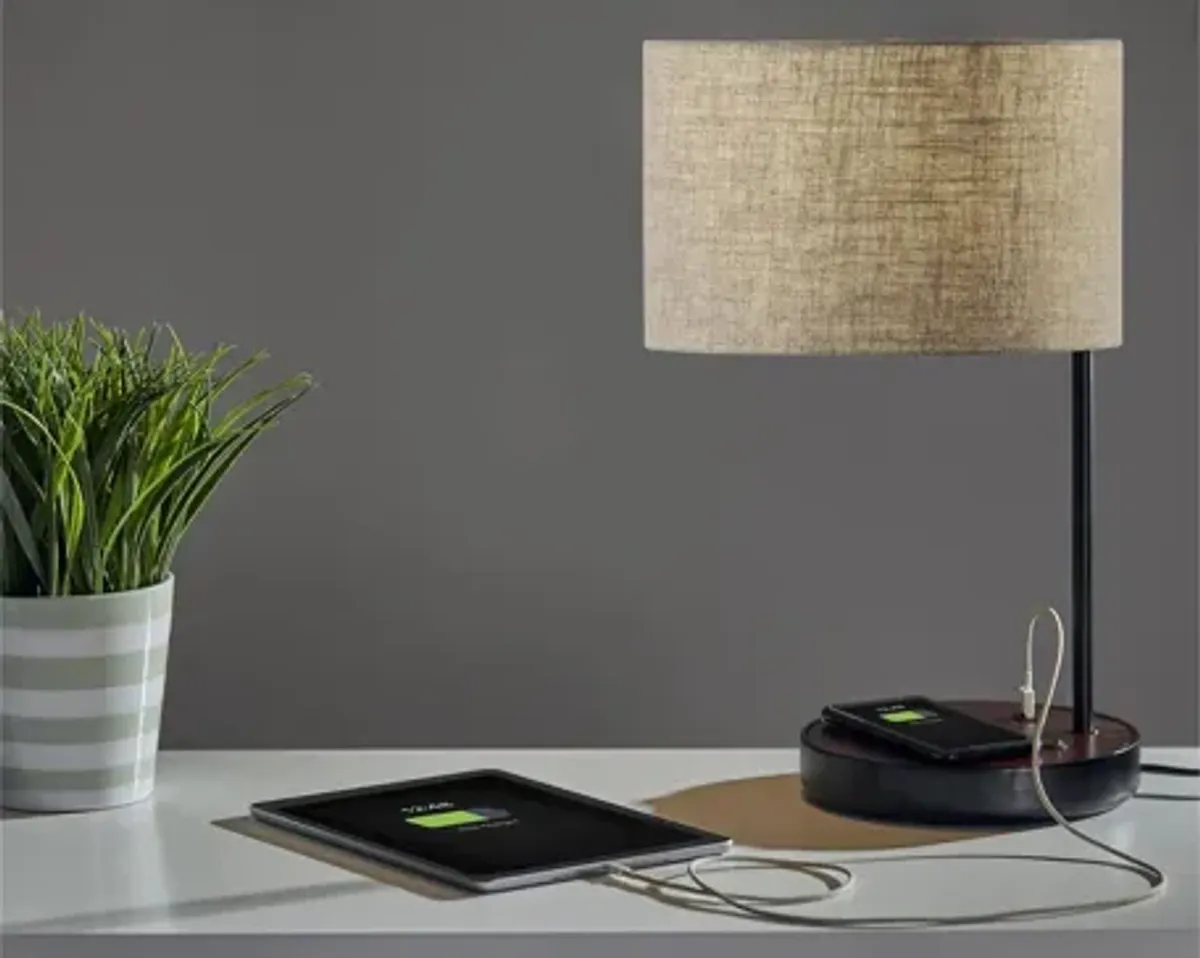 Oliver Wireless Charging Table Lamp
