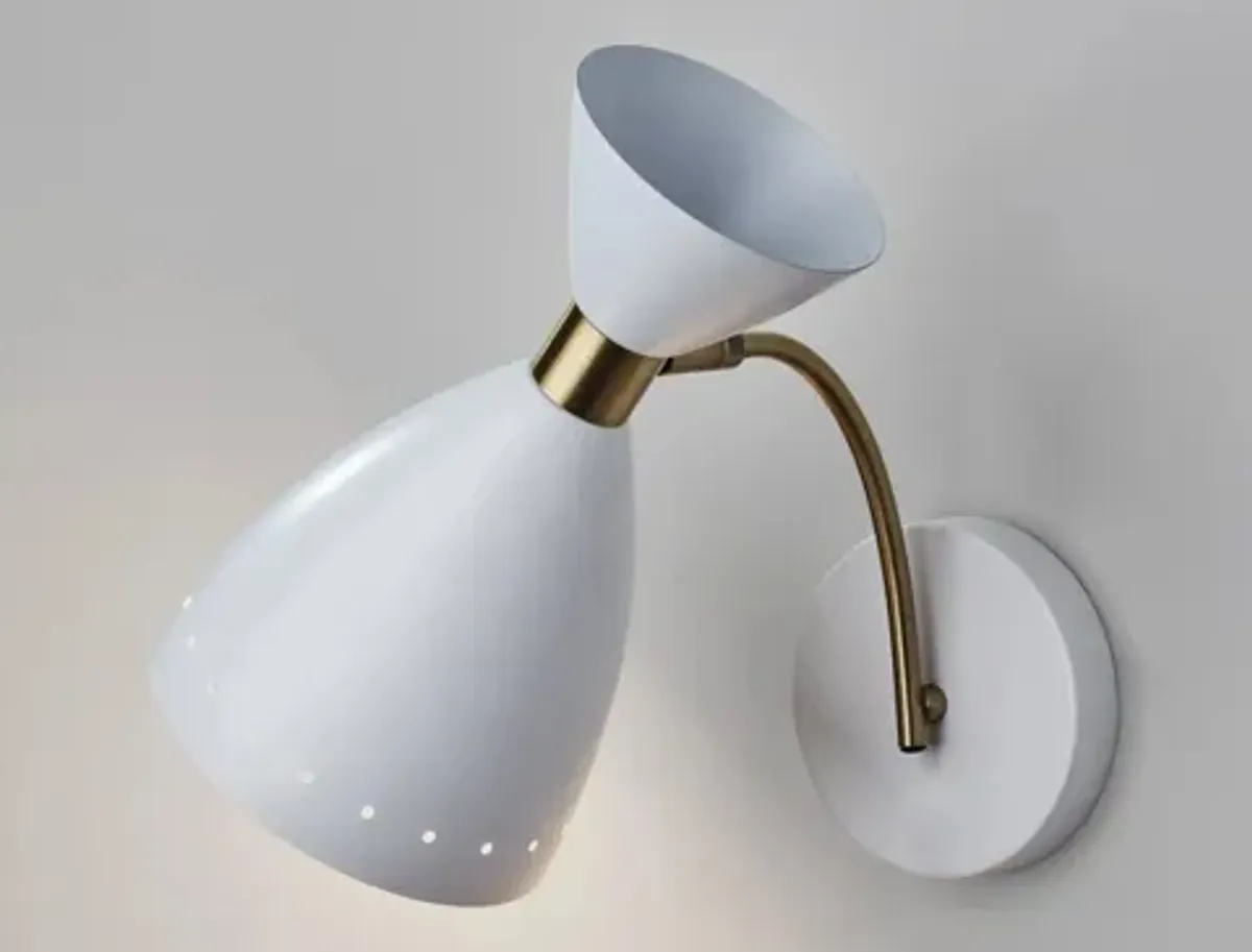 Oscar Wall Light