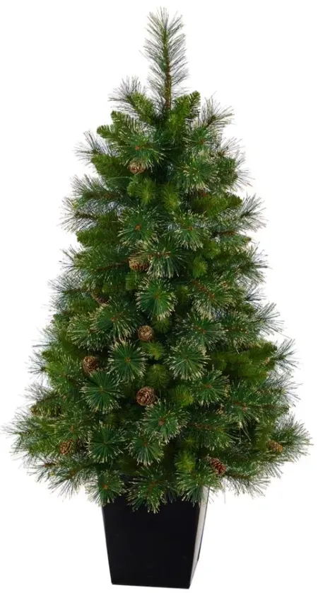 50" Pre-Lit Golden Tip Washington Pine Artificial Christmas Tree in Green by Bellanest