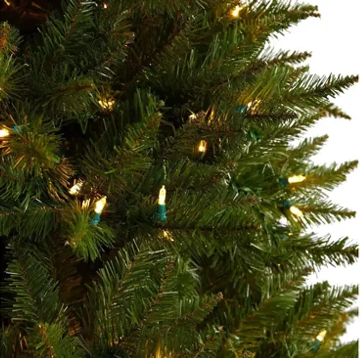 7.5' Pre-Lit Vermont Spruce Artificial Tree