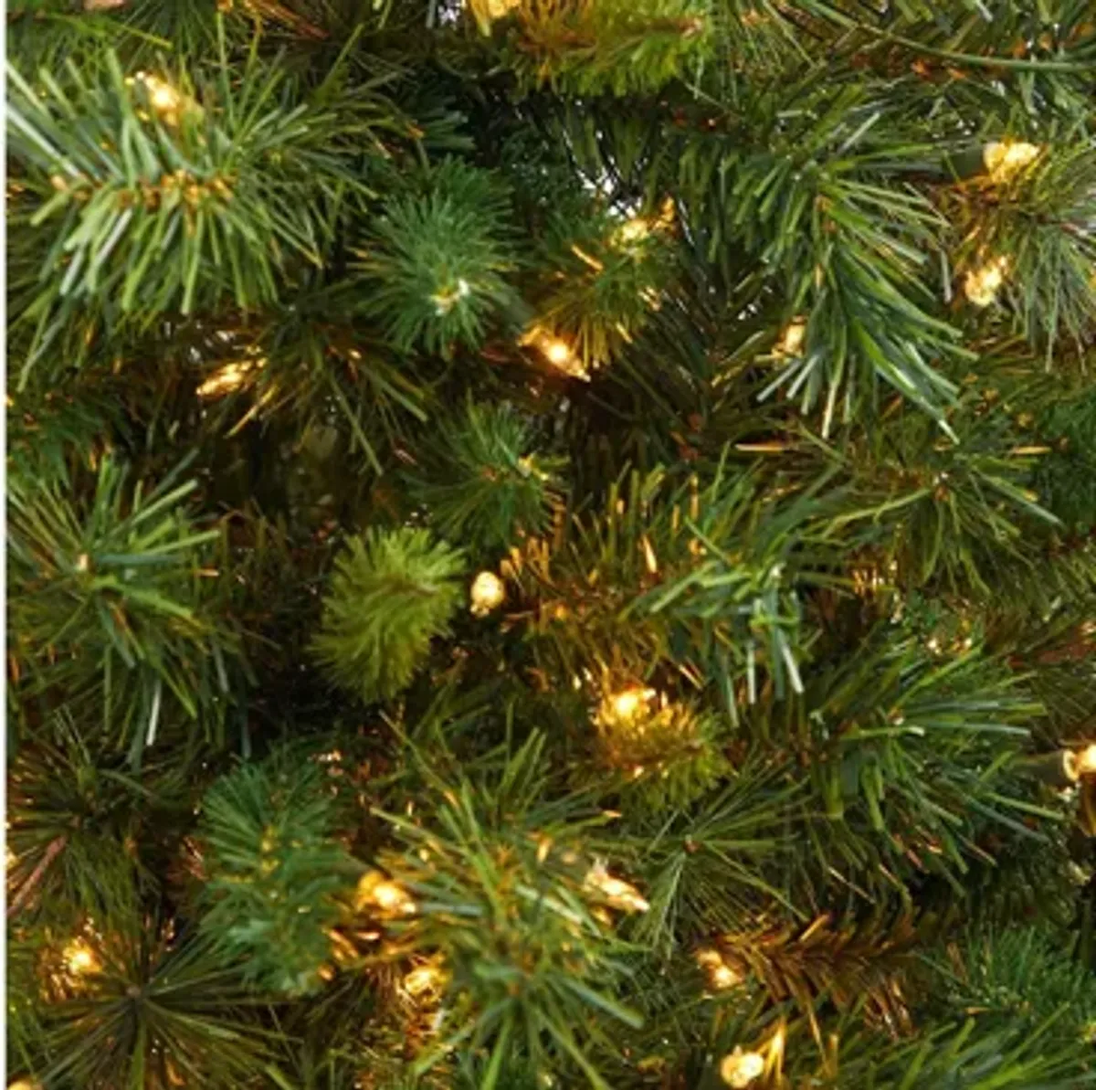 4.5' Pre-Lit Wyoming Mixed Pine Artificial Tree