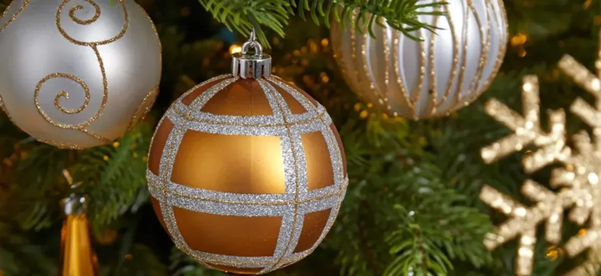 Shatterproof Christmas Tree Ornaments: Set of 52