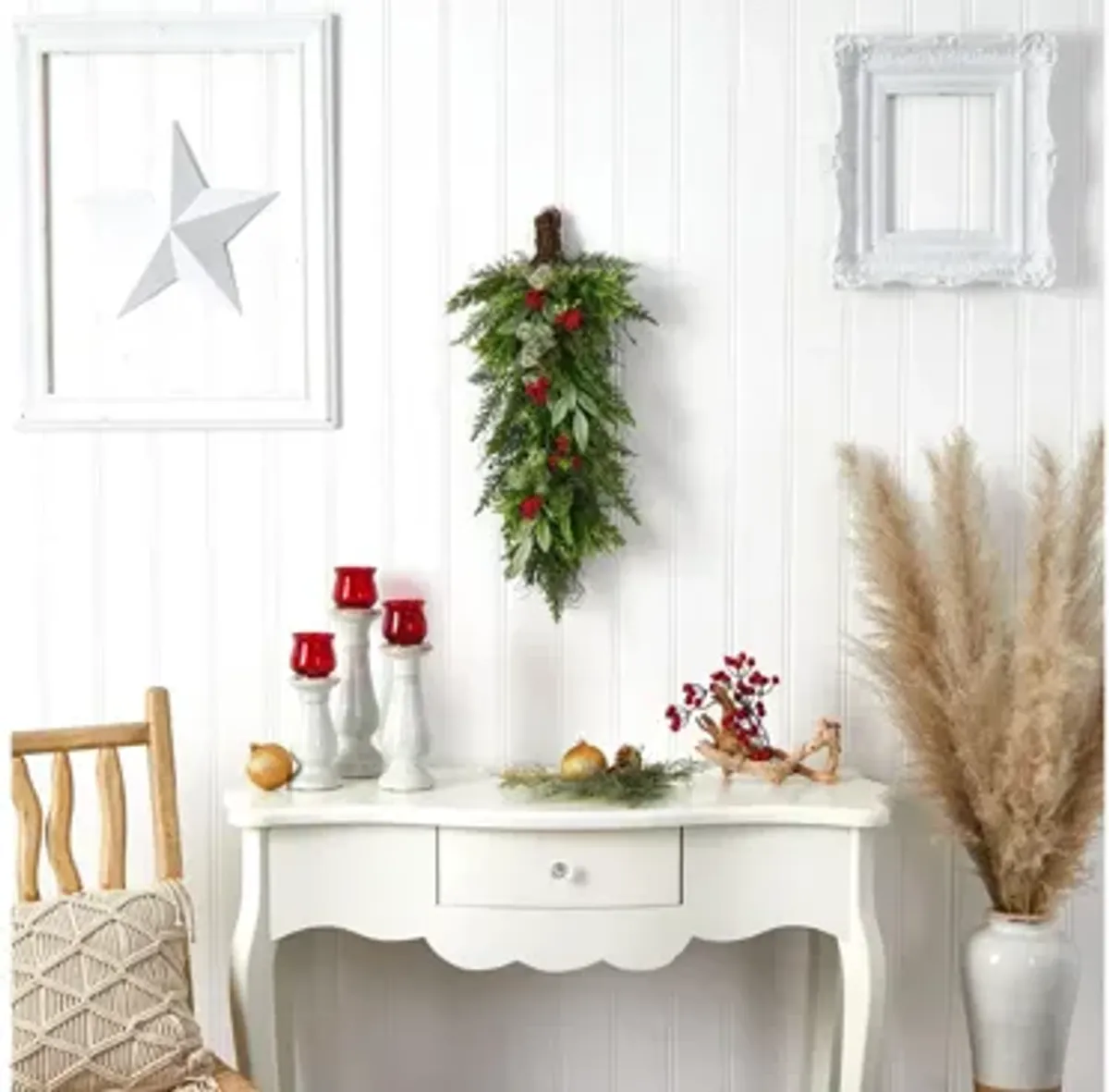 30" Holiday Foliage Artificial Swag