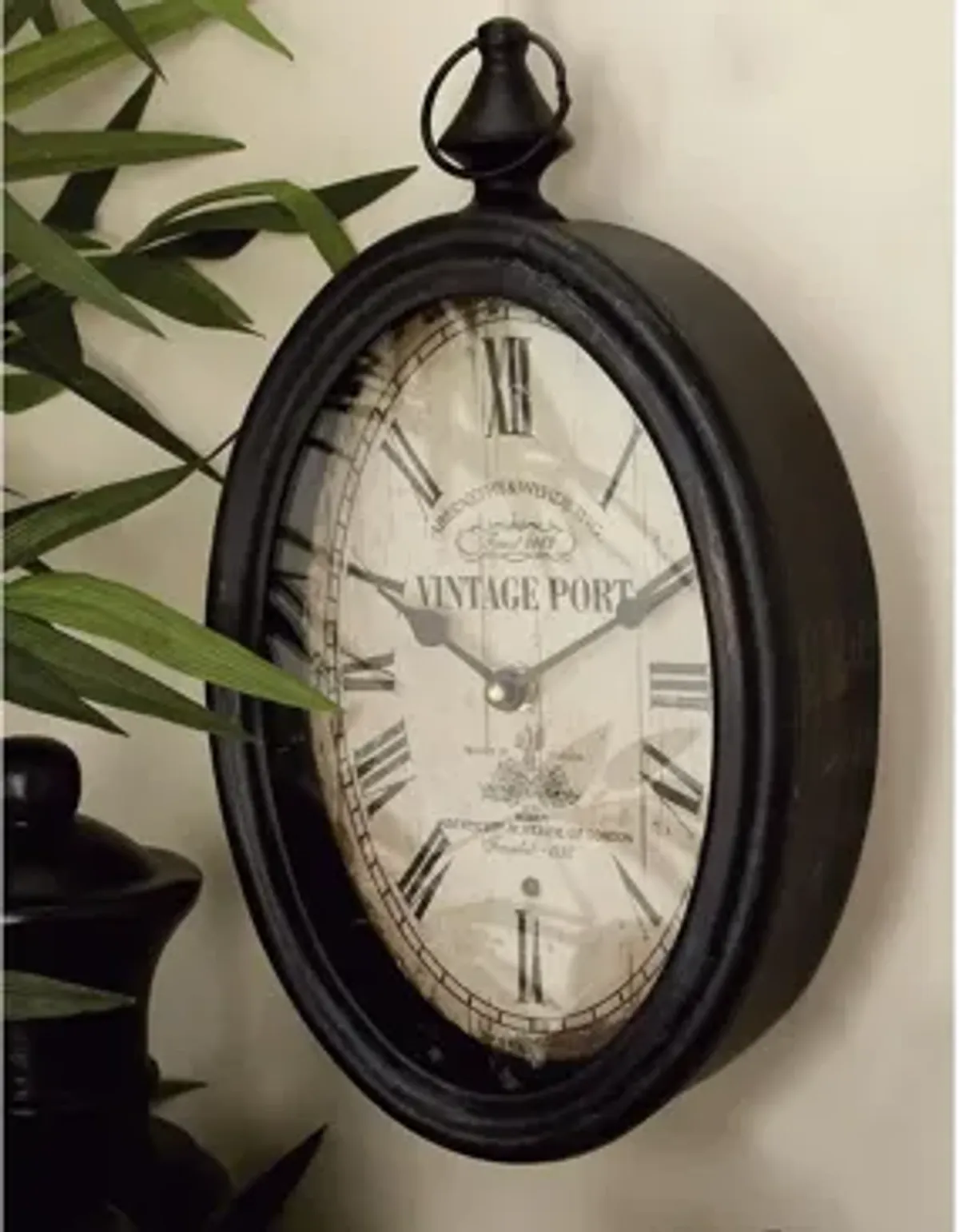 Ivy Collection Adowa Wall Clock Set of 2