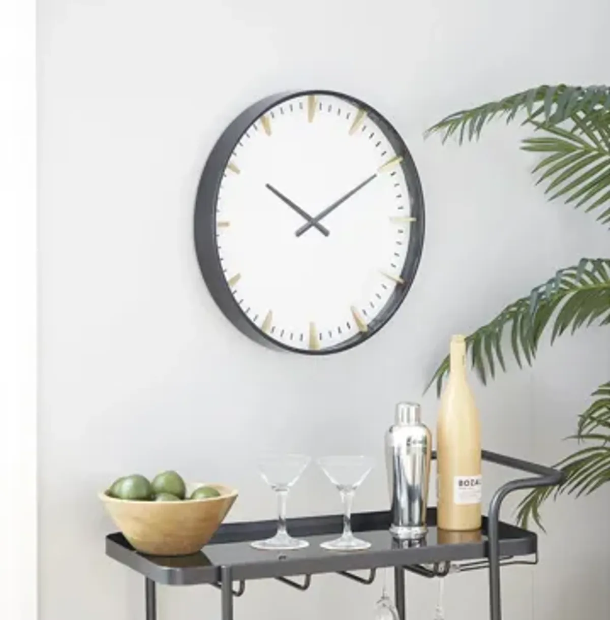 Ivy Collection Spinnerella Wall Clock