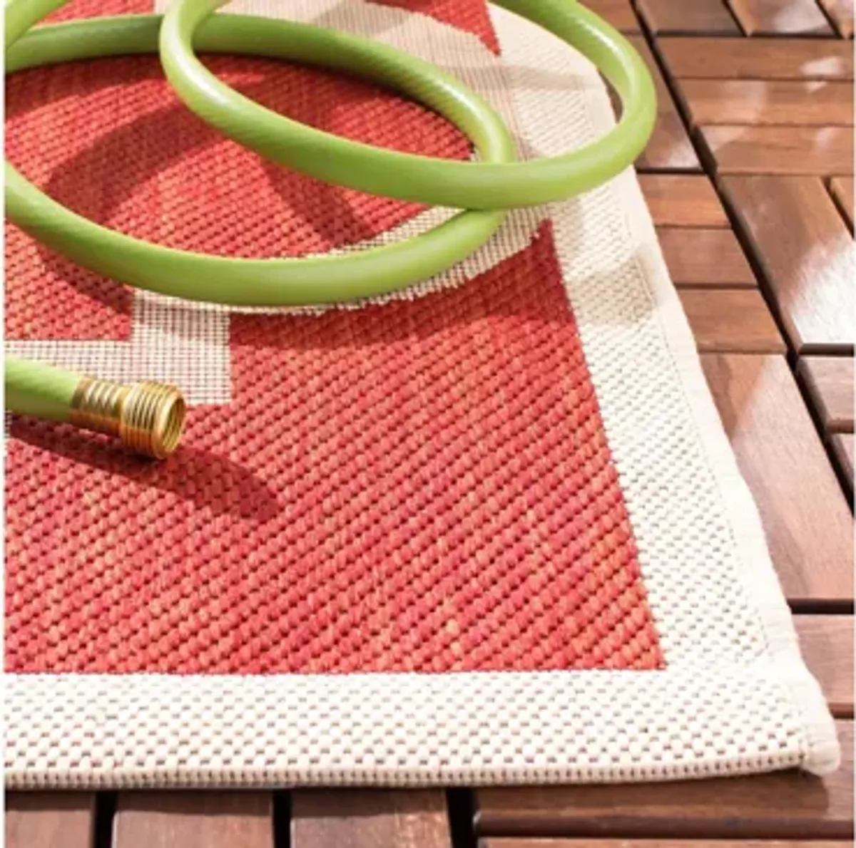 Courtyard Morocco Indoor/Outdoor Area Rug