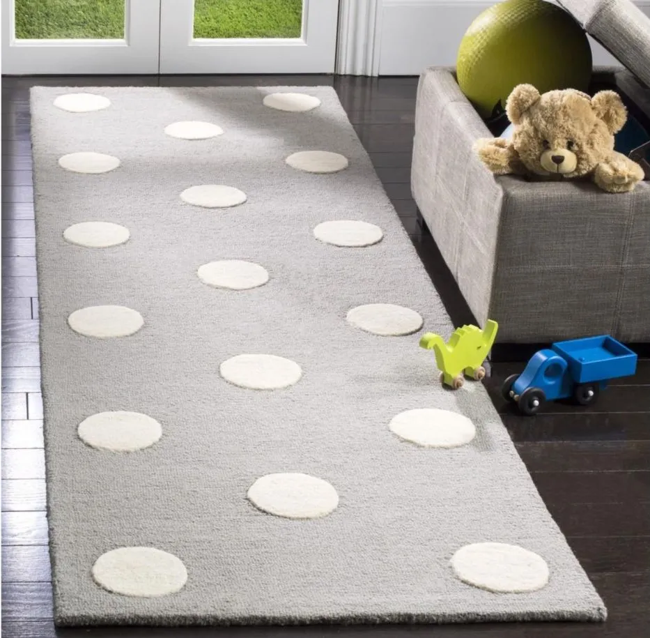 Cairo Kid's Area Rug in Grey & Ivory by Safavieh