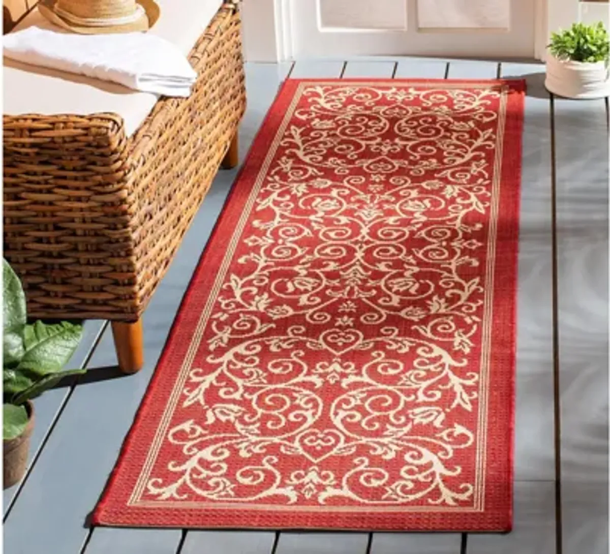 Courtyard Runner Rug