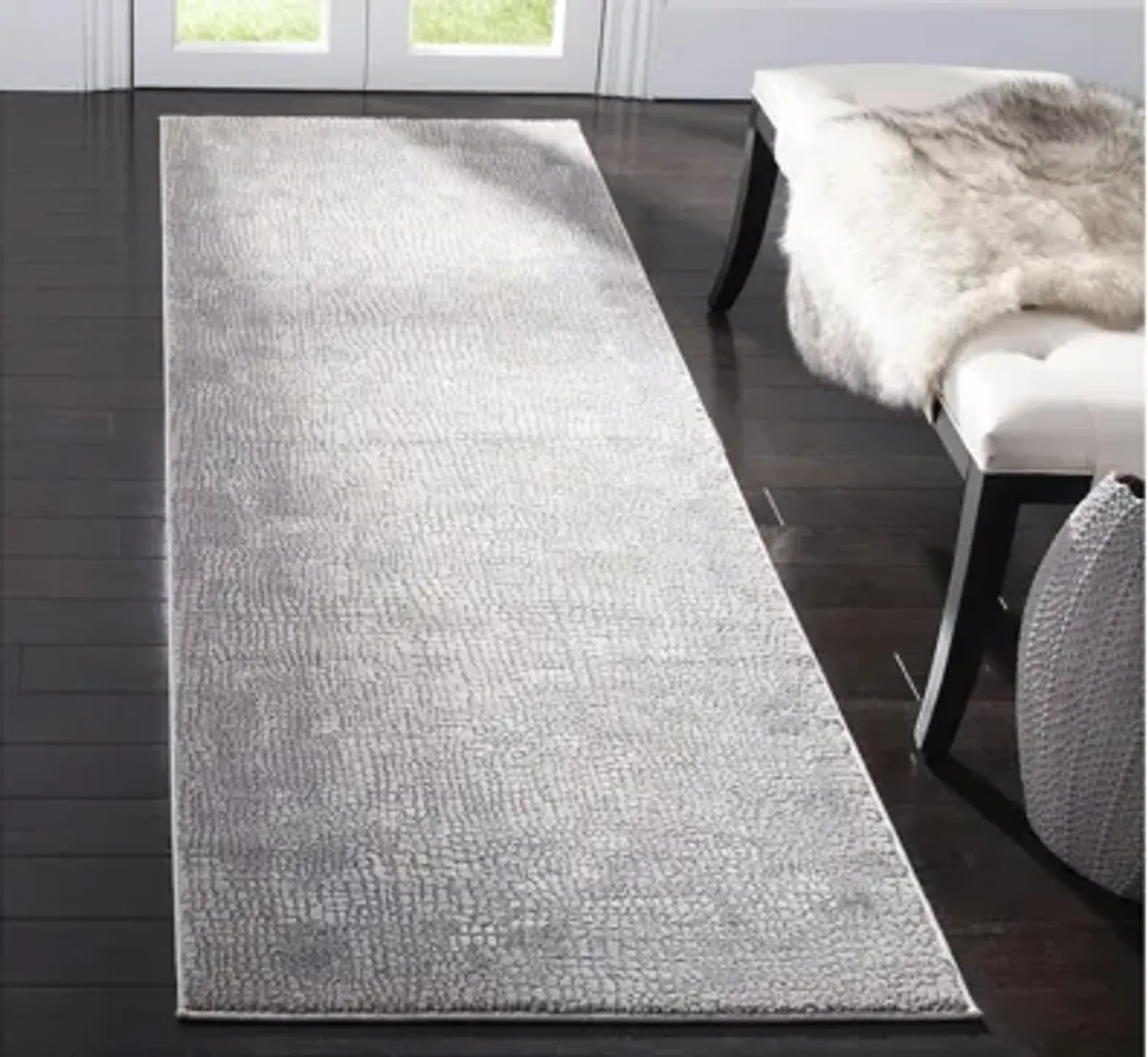 Nicki Area Rug