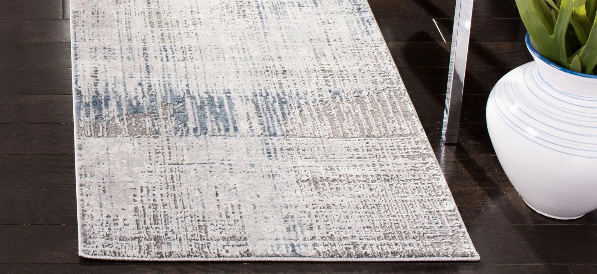 Craft Runner Rug in Gray/Blue by Safavieh