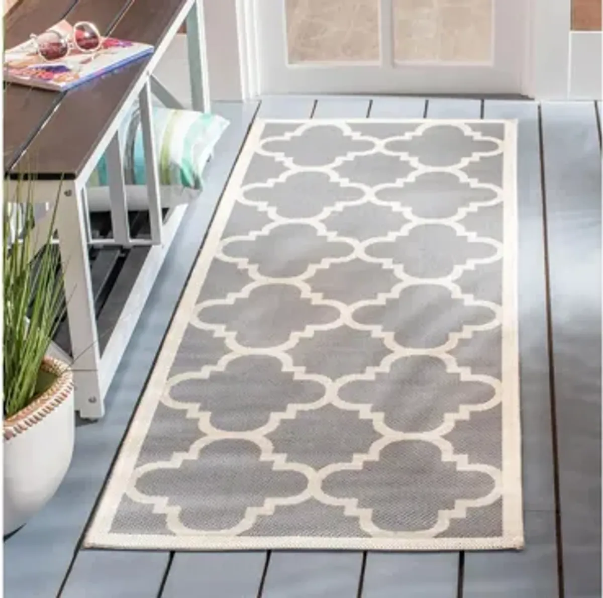 Courtyard Runner Rug