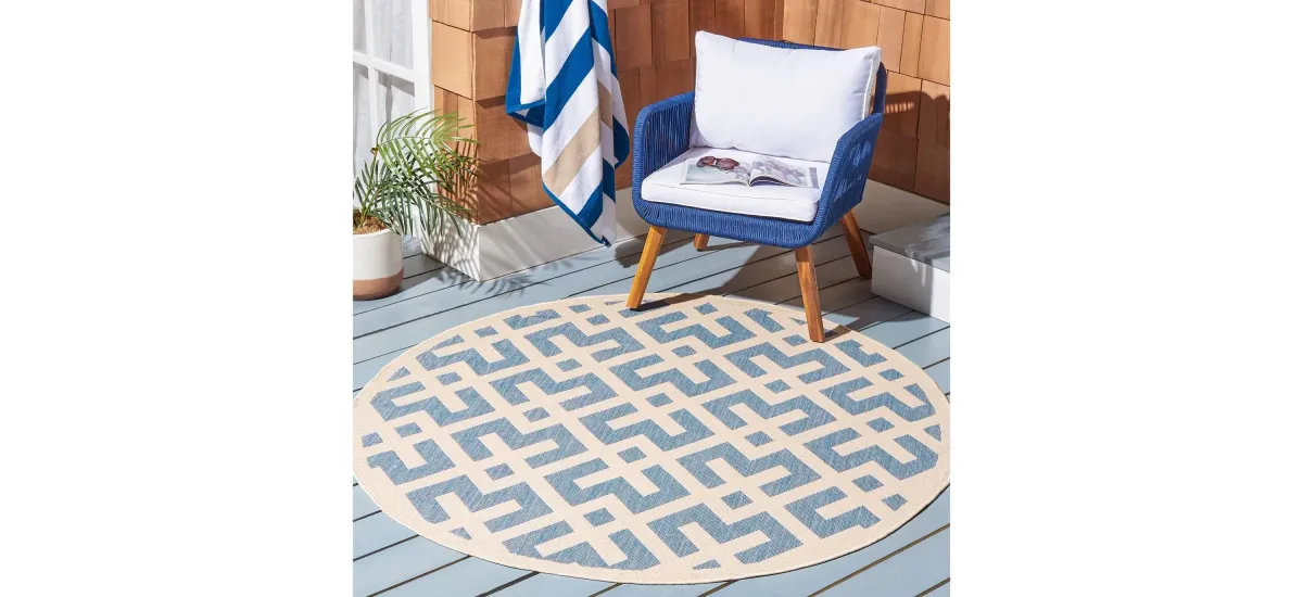 Courtyard Crossing Indoor/Outdoor Area Rug Round