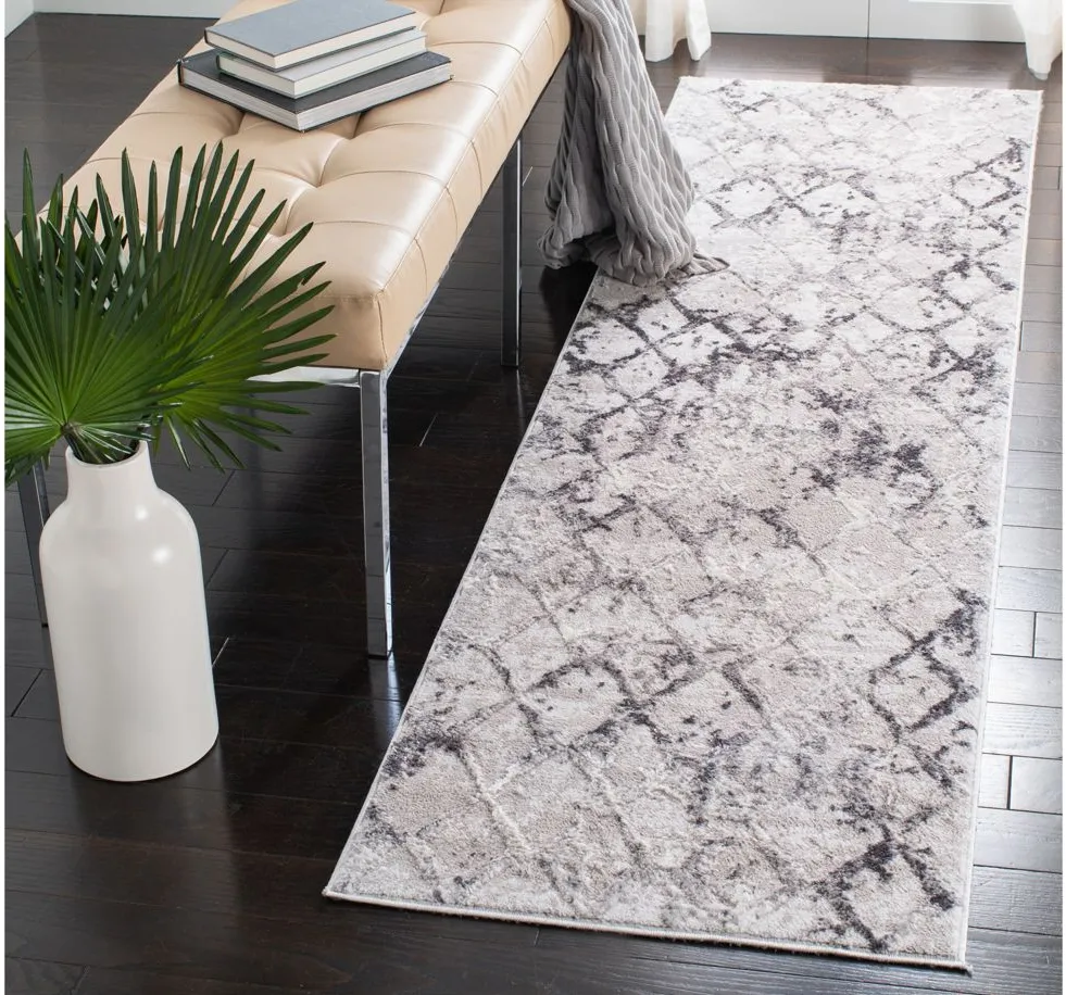 Amelia Runner Rug in Gray / Light Gray by Safavieh