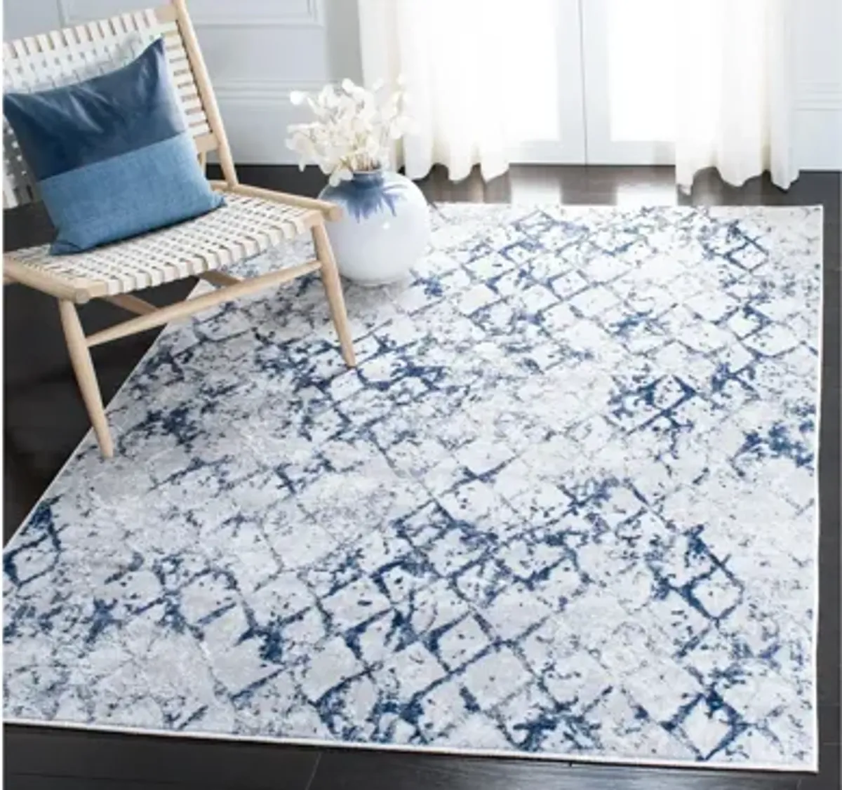 Amelia Area Rug