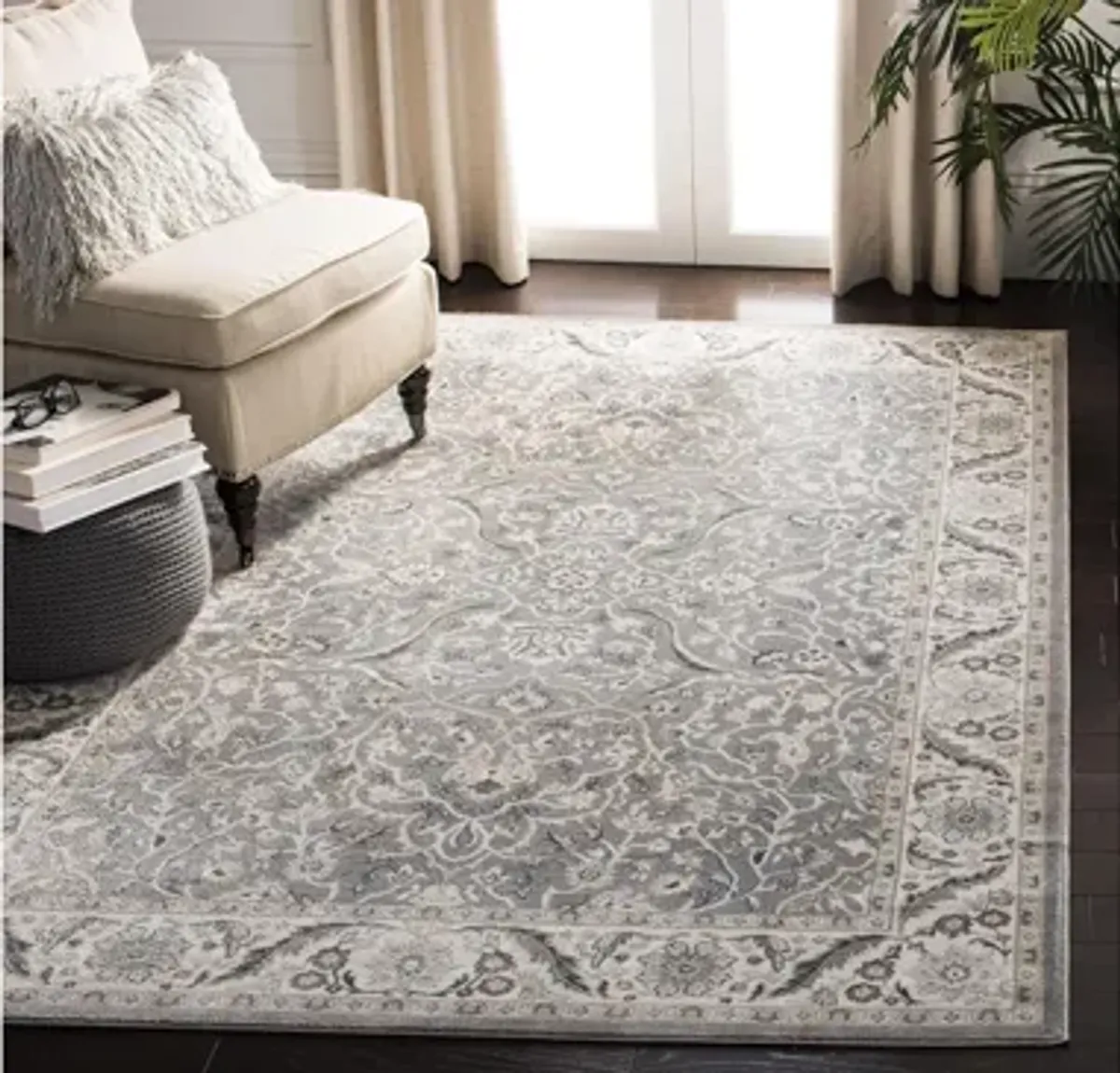 Isabella Area Rug