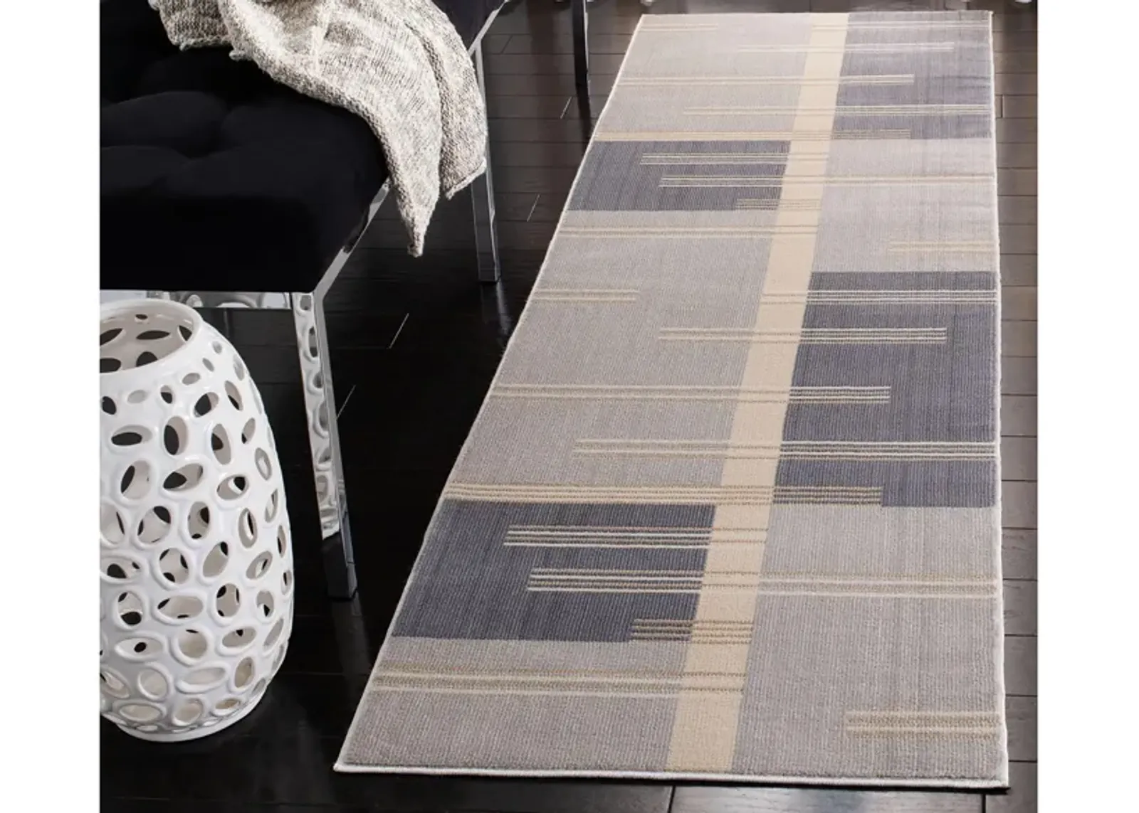 Ogner Runner Rug in Gray/Charcoal by Safavieh