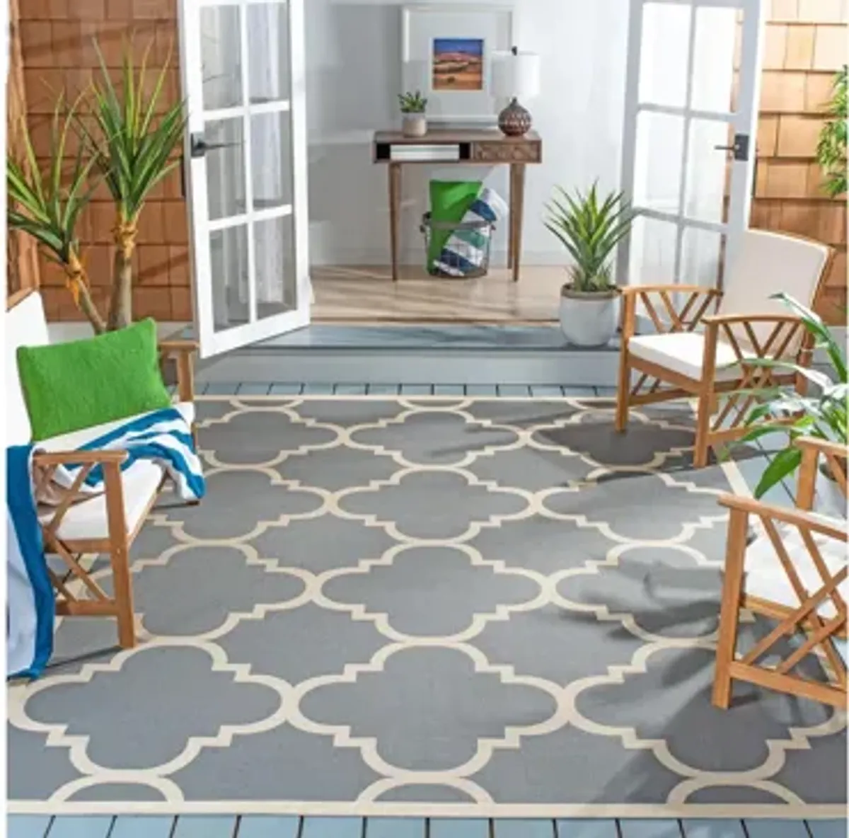 Courtyard Morocco Indoor/Outdoor Area Rug