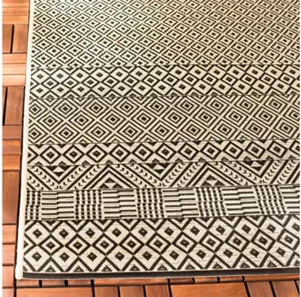 Courtyard Weave Indoor/Outdoor Runner Rug