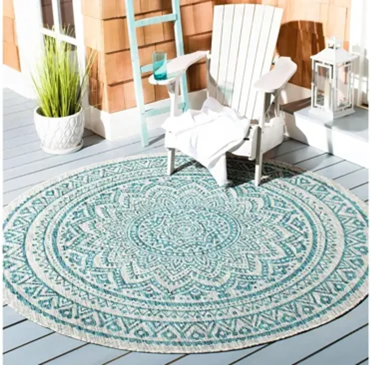 Courtyard Mandala Indoor/Outdoor Area Rug Round