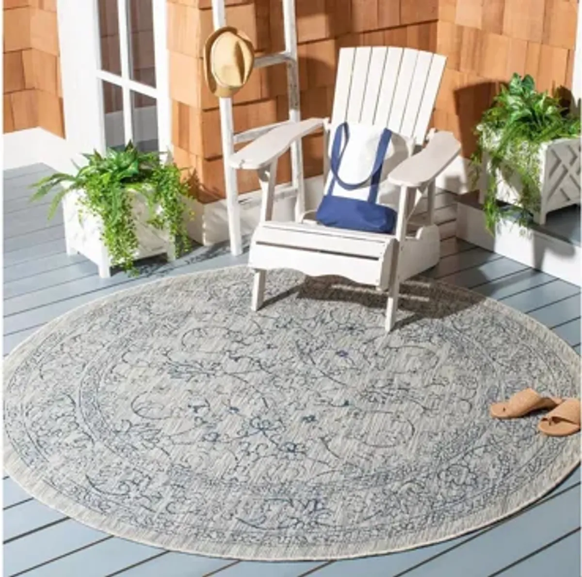 Courtyard Pacific Indoor/Outdoor Area Rug Round