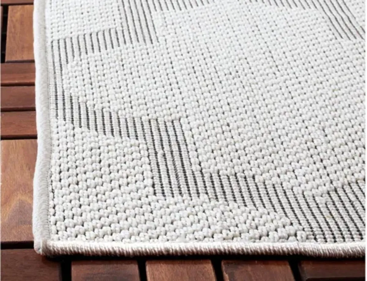 Bermuda Trellis Indoor/Outdoor Area Rug