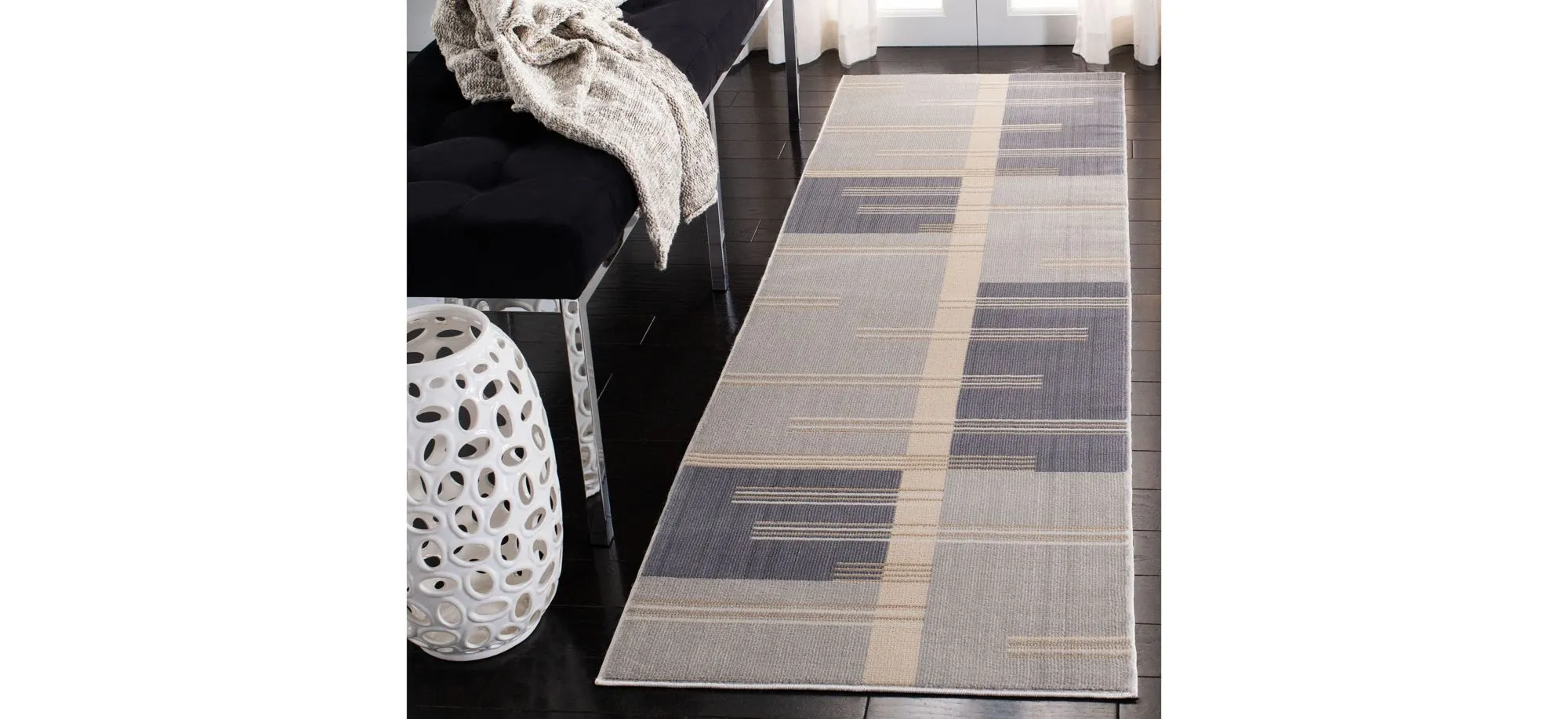 Ogner Runner Rug in Gray/Charcoal by Safavieh