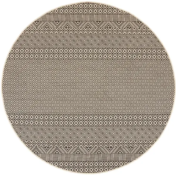 Courtyard Weave Indoor/Outdoor Area Rug Round